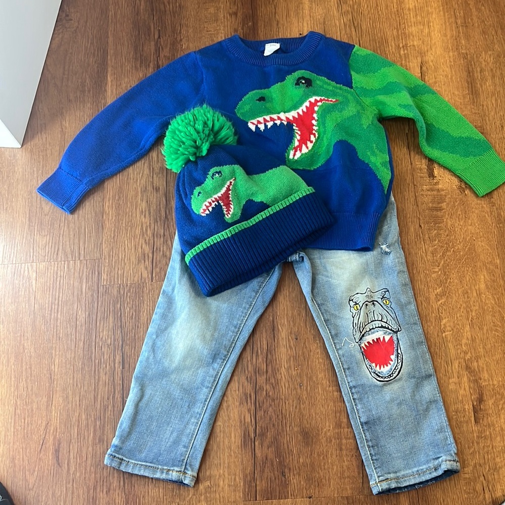 3pc outfit with dinosaur sweater, pants, and hat